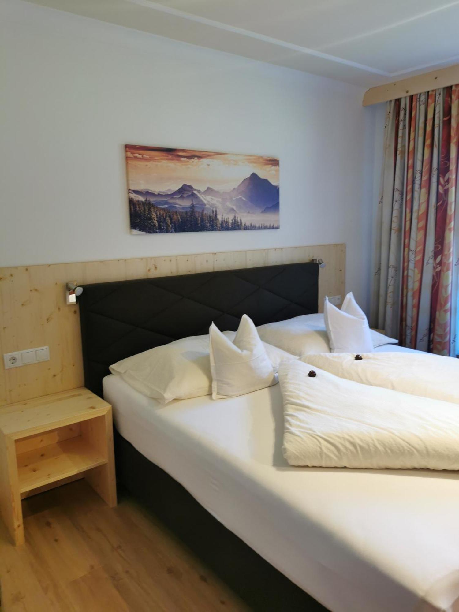 Appartement Gredler Martina Mayrhofen Quarto foto